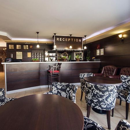 Family Hotel Hebar Batak Esterno foto